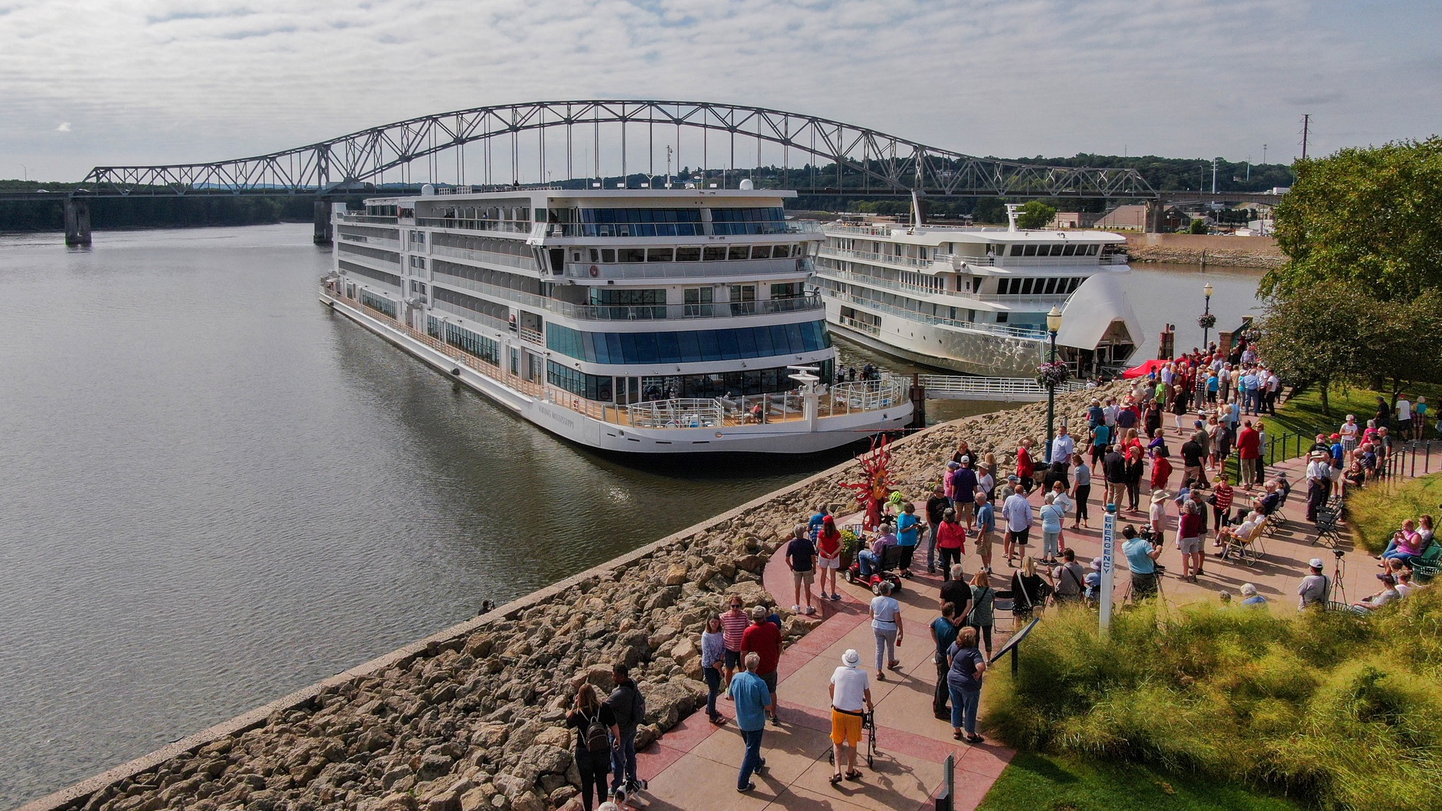 Building a Behemoth Part 3: Cruising the Mississippi - Nautical Structures